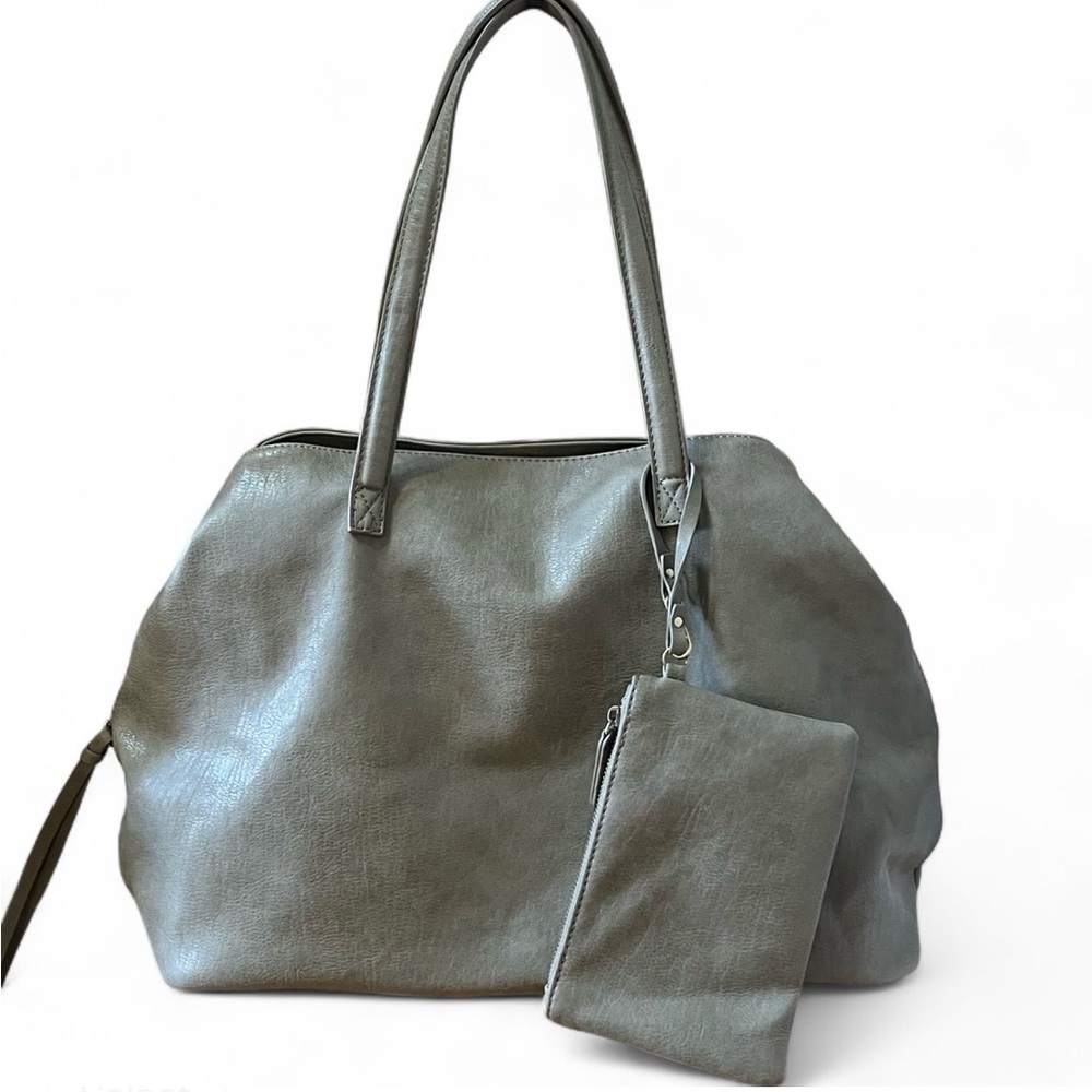 NWOT Vegan Leather Weekender Tote Bag by Antik Kraft